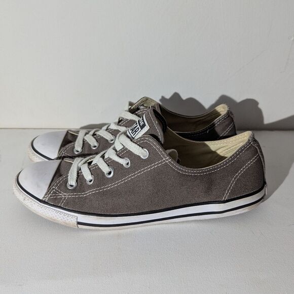 Converse Chuck Taylor All Star Gray Low Top Shoes Sneakers Women's Size 7 - Picture 1 of 8